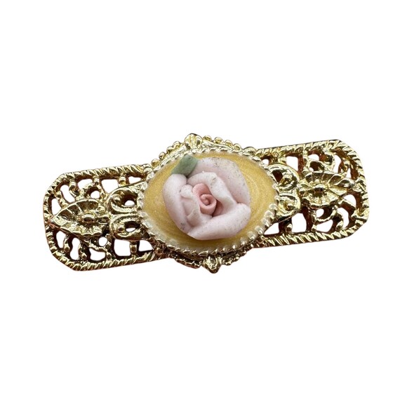 Jewelry - Vintage Victorian Gold Tone Filigree Rose Bar Brooch Pin